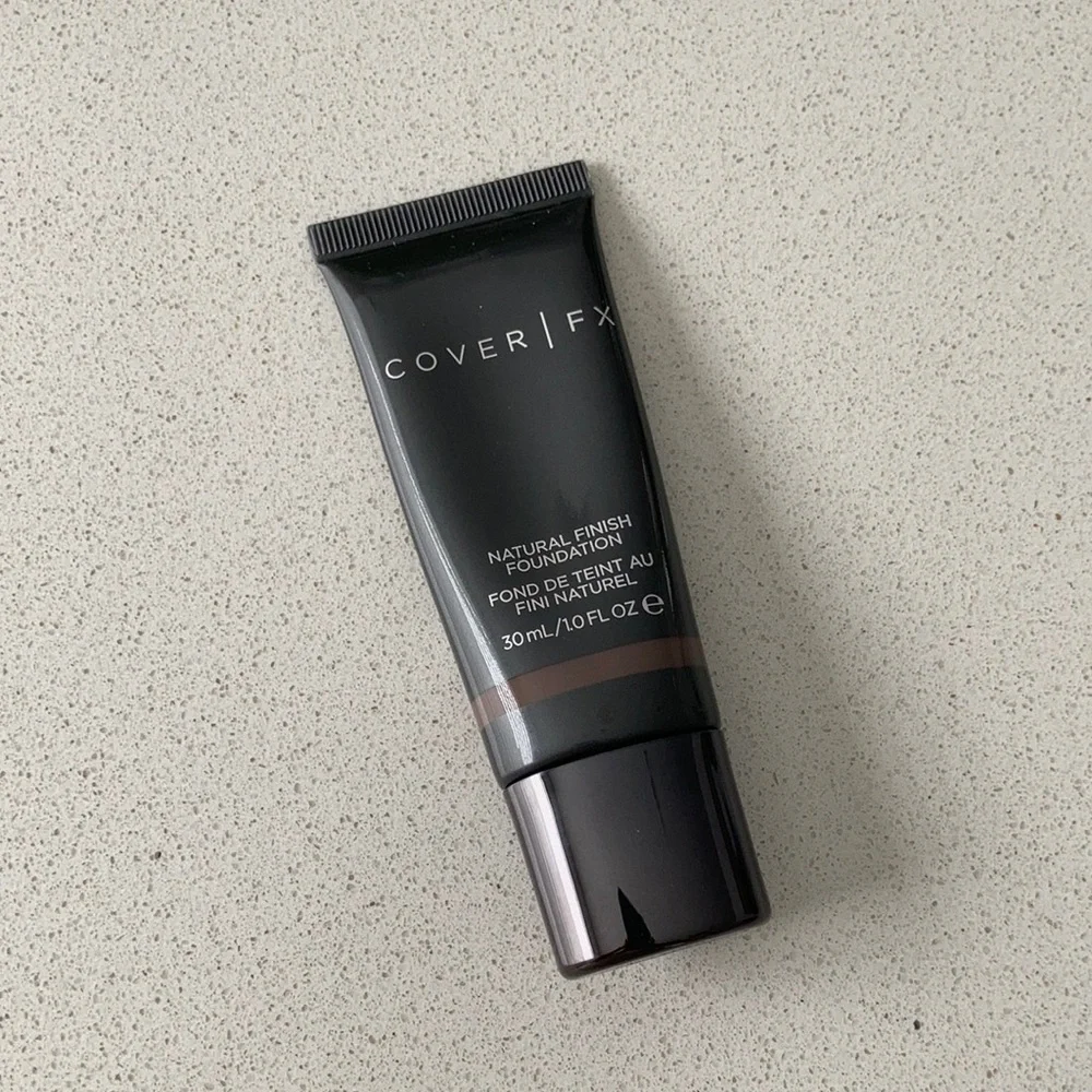 Cover fx foundation - Picture 1 of 3